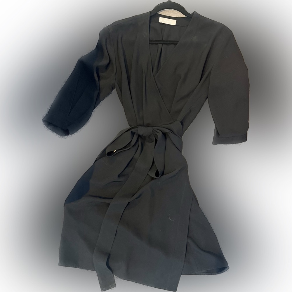 Everlane Wrap dress black size 6